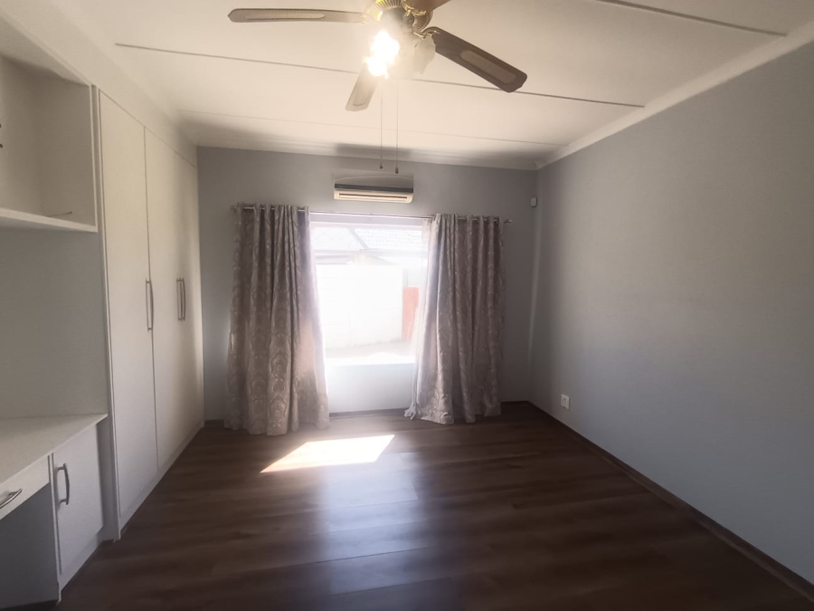 3 Bedroom Property for Sale in Carters Glen Northern Cape
